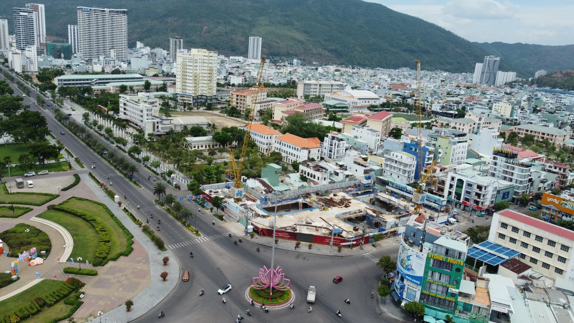 Tien do thi cong thuc te du an Q Terra Quy Nhon thang 08 2026